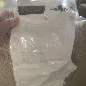 Talbots new in bag tab shorts